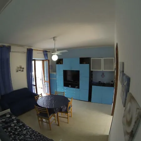 펜션 Greta's House 지아르디니낙소스